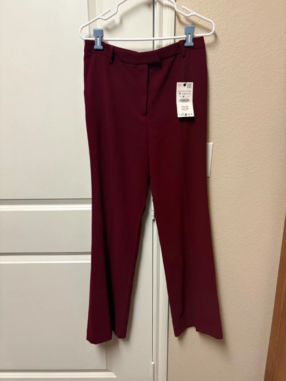 Zara Pants - Picture 2 of 3